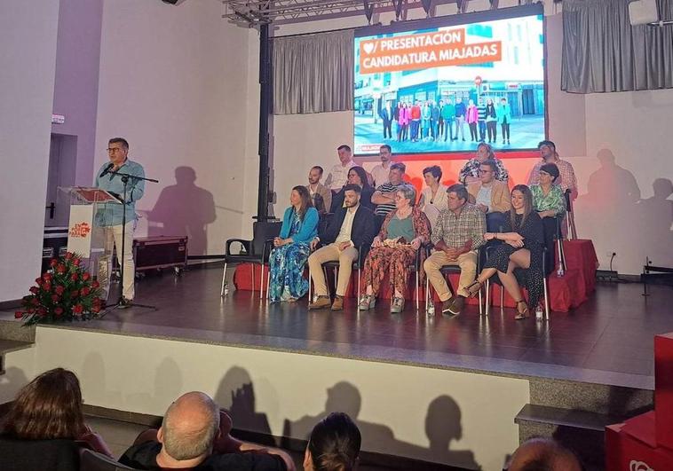 PSOE Miajadas presenta su lista de candidatos de cara a las Elecciones Municipales del 28-M