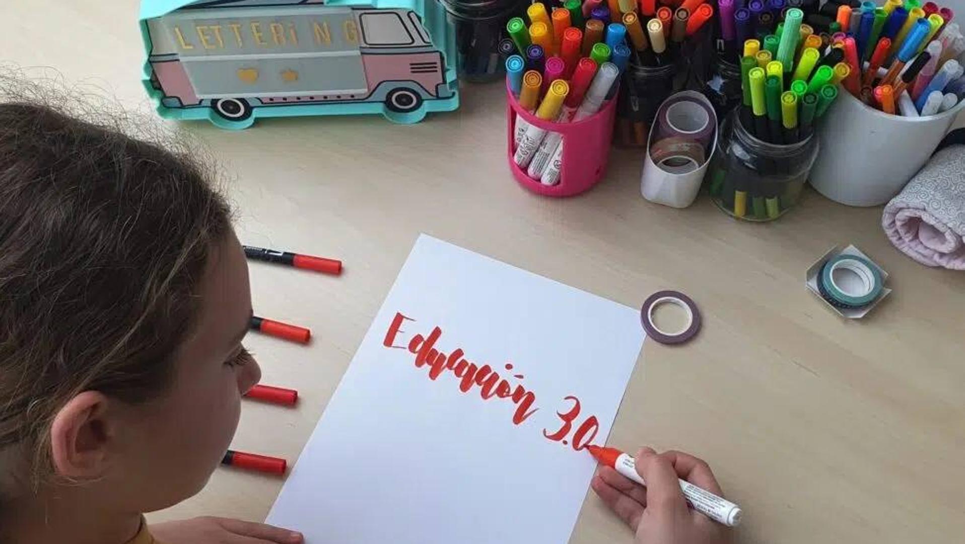 El Espacio para la Creación Joven acogerá un taller de 'Lettering' | Hoy