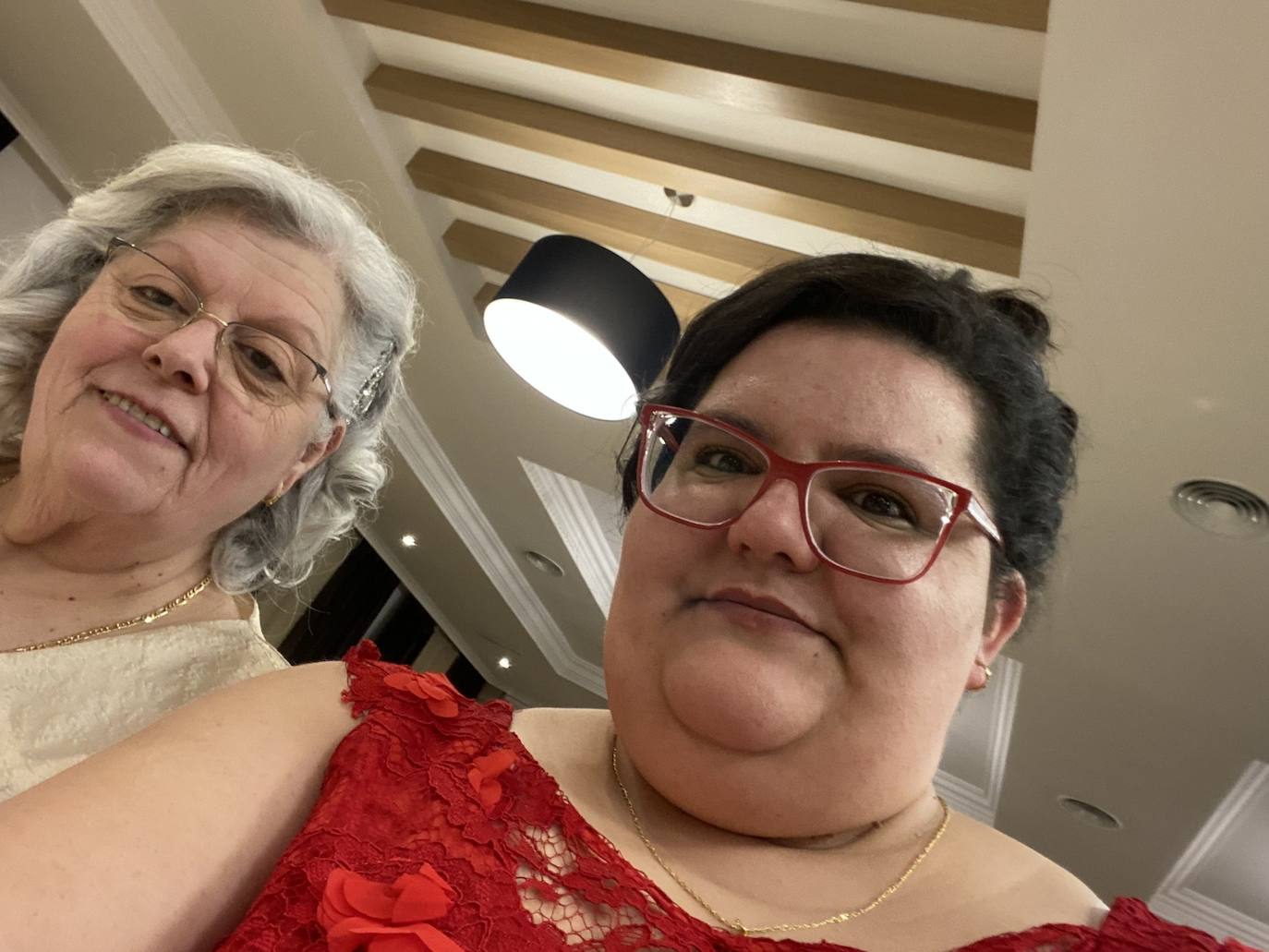 FOTOS: TODO HOMENAJE A UNA MADRE ES POCO