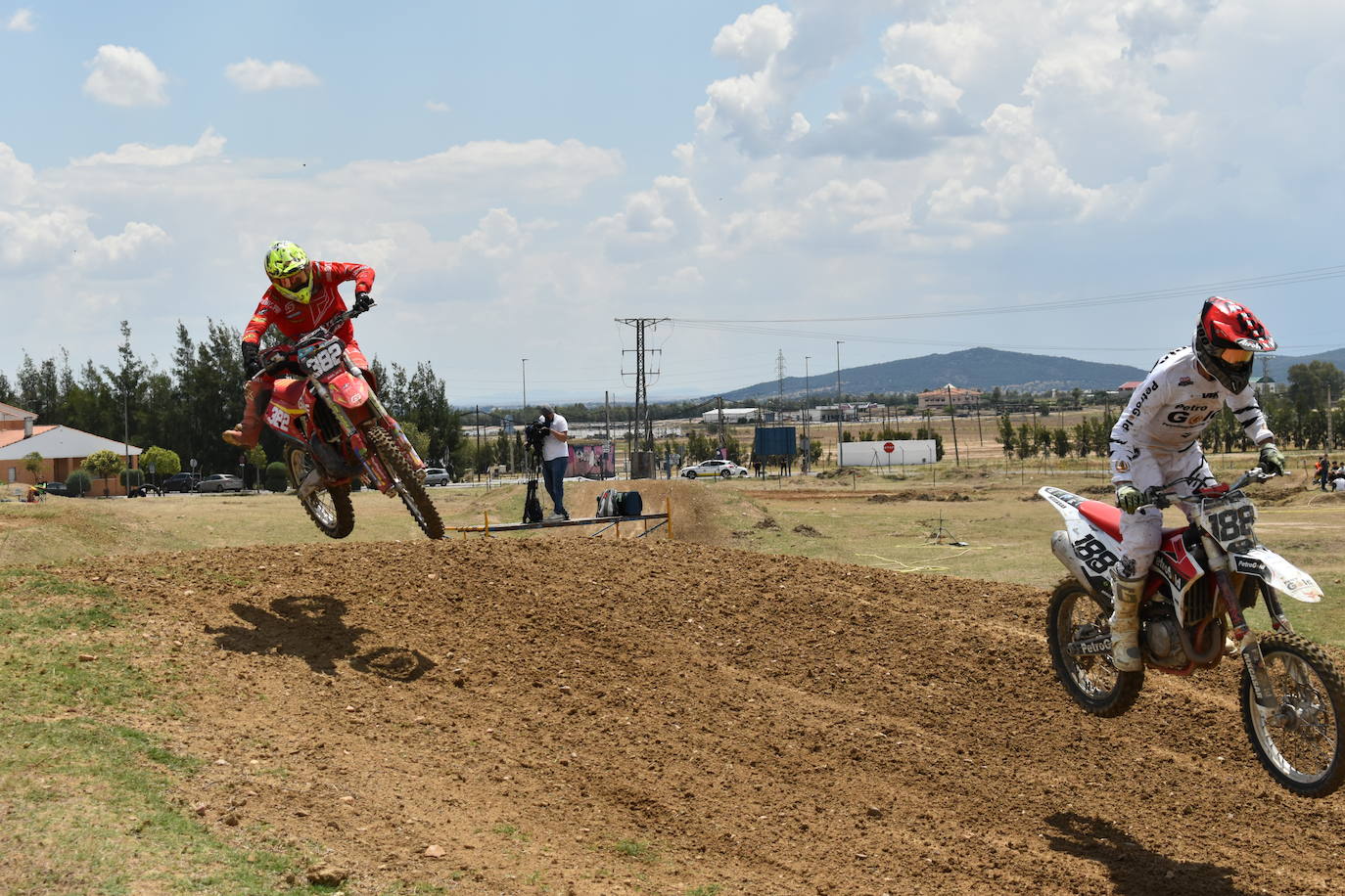 Fotos: Campeonato de Extremadura de Motocross en Miajadas