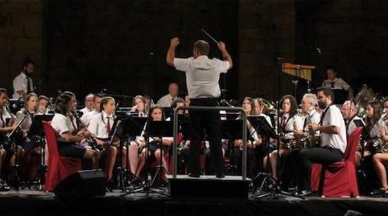 Actuación de clausura de la Escuela de la Banda Municipal de Música