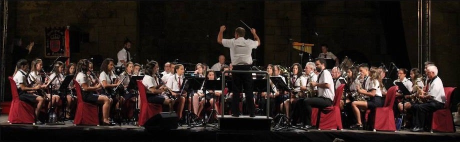 Actuación de clausura de la Escuela de la Banda Municipal de Música
