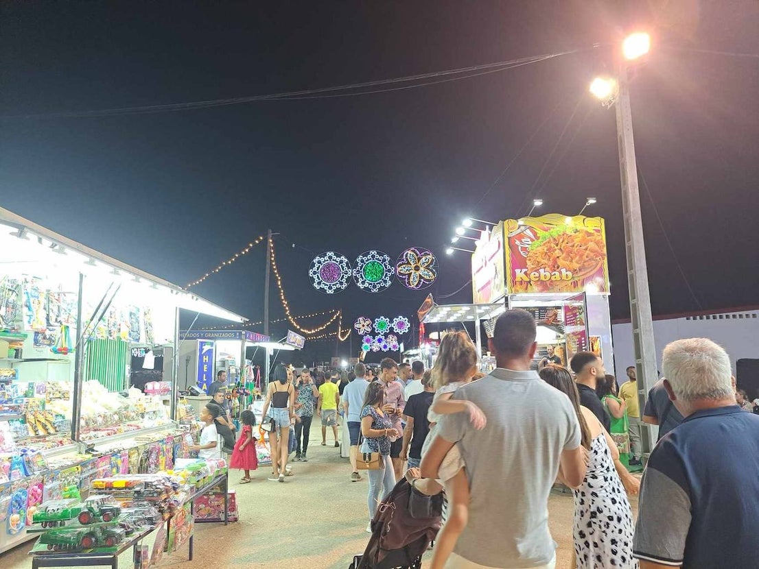 FOTOS FERIA DE NOCHE MIAJADAS 2023