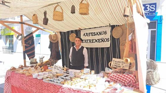 Las calles de Miajadas vuelven a vivir cómo era su feria en el siglo XIX