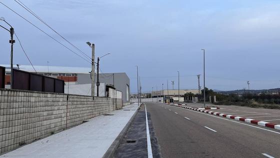 El Ayuntamiento prepara el acceso de la futura pista de atletismo