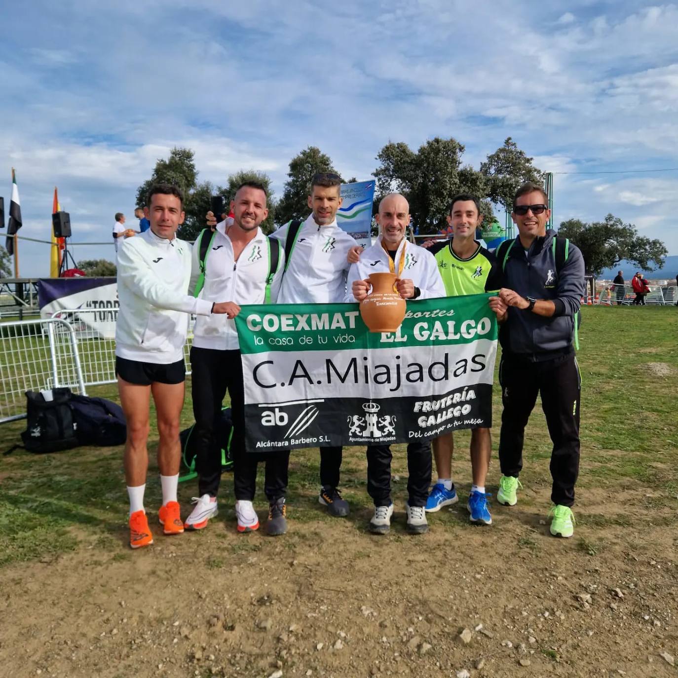 El Club Atletismo Miajadas se proclama subcampeón de Extremadura Cross
