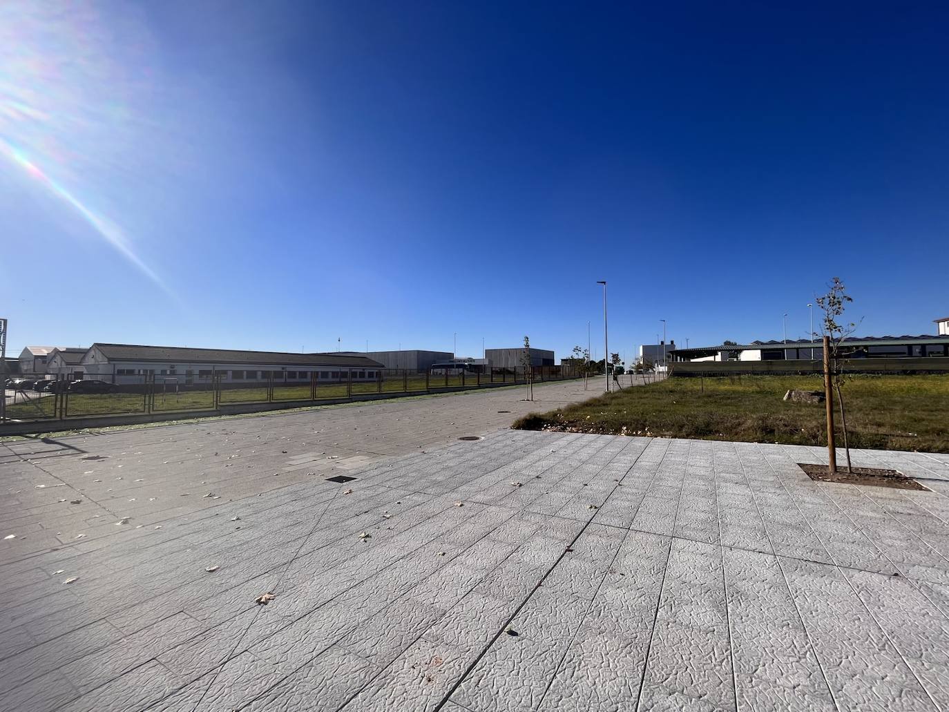 Finalizan las obras de peatonalización entre la Avenida García Siñeriz y la calle Canteros