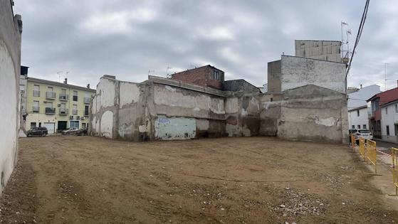 Abre el nuevo parking público gratuito junto a la Plaza de España