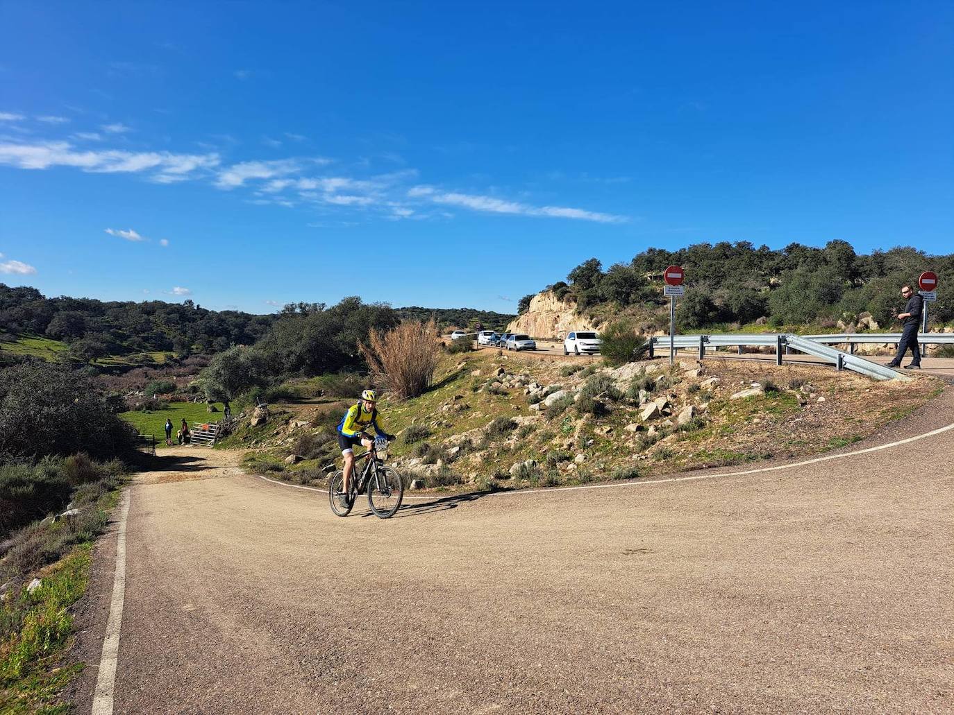 Miajadas volvió a convertirse un año más en punto referente del ciclismo con su famosa prueba Titán de los Ríos, congregando lo mejor del panorama nacional en un paraje natural incomparable. 