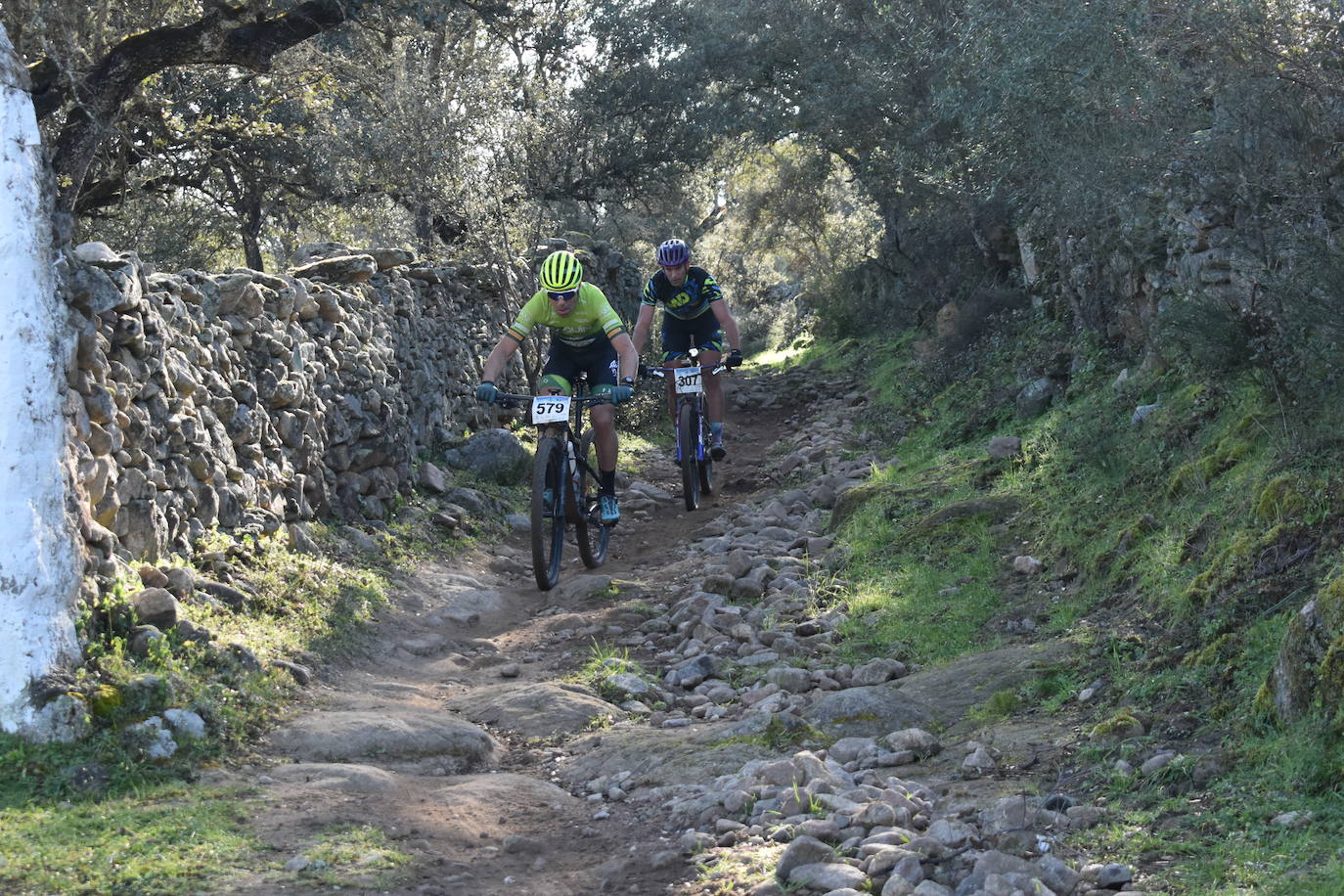 Miajadas volvió a convertirse un año más en punto referente del ciclismo con su famosa prueba Titán de los Ríos, congregando lo mejor del panorama nacional en un paraje natural incomparable. 