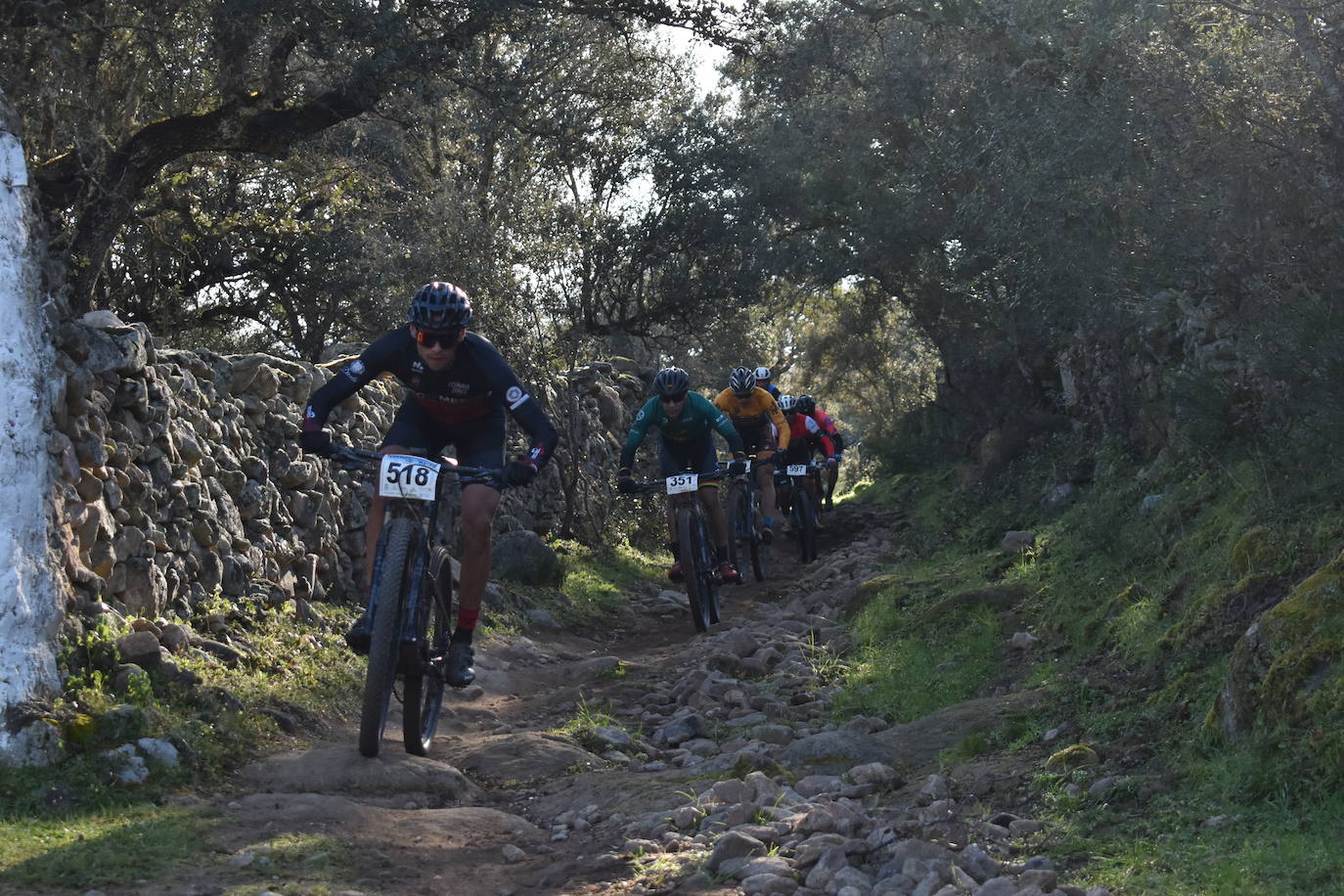 Miajadas volvió a convertirse un año más en punto referente del ciclismo con su famosa prueba Titán de los Ríos, congregando lo mejor del panorama nacional en un paraje natural incomparable. 