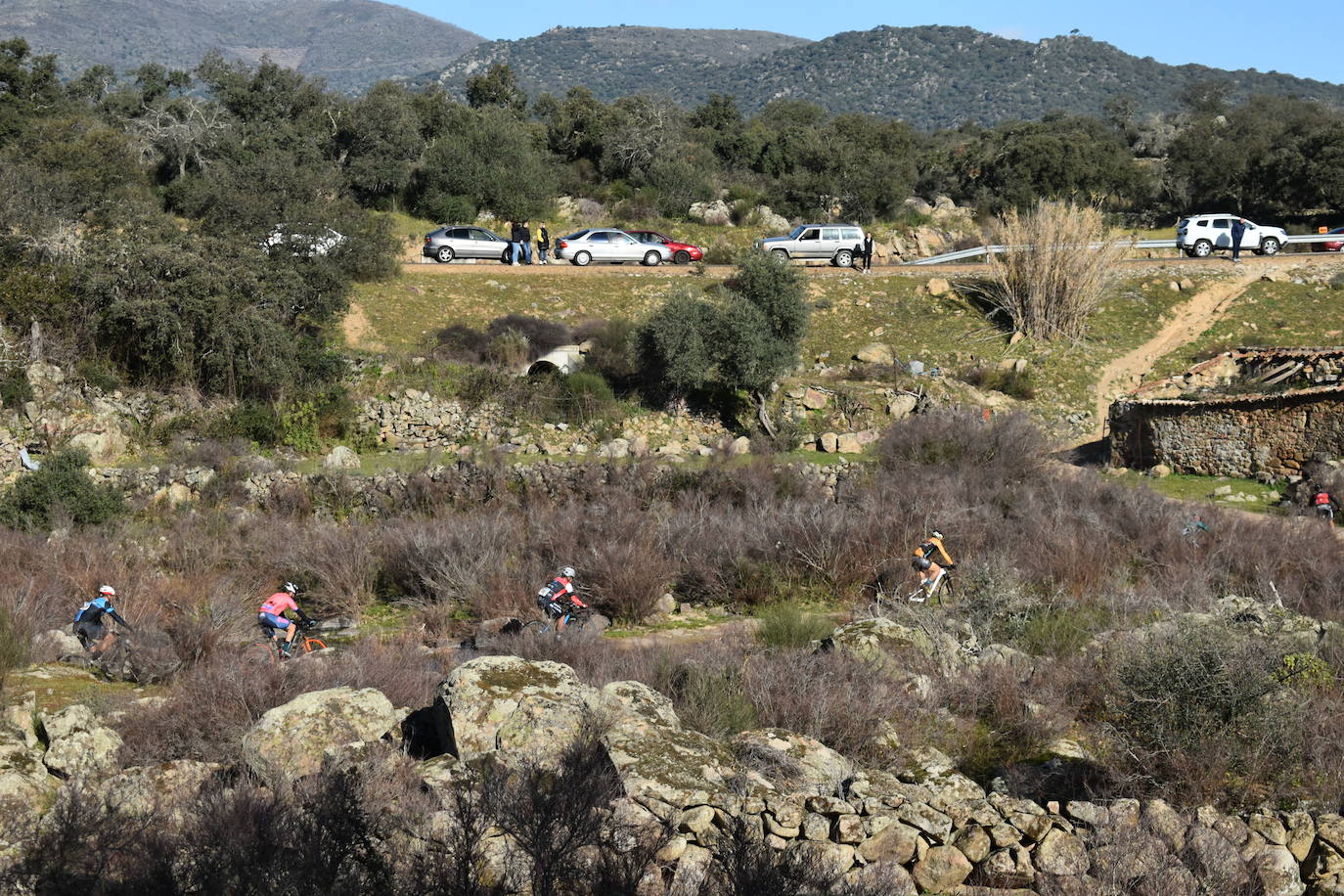 Miajadas volvió a convertirse un año más en punto referente del ciclismo con su famosa prueba Titán de los Ríos, congregando lo mejor del panorama nacional en un paraje natural incomparable. 