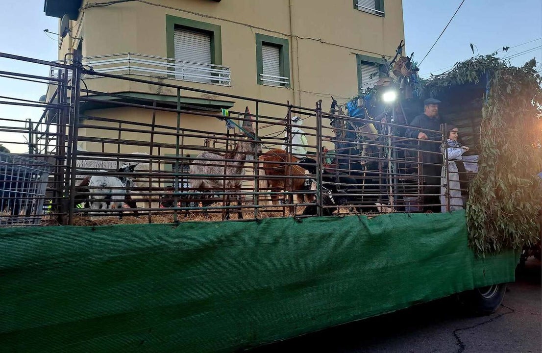 FOTOS: La magia de la Cabalgata de Reyes Magos recorrió las calles de Miajadas