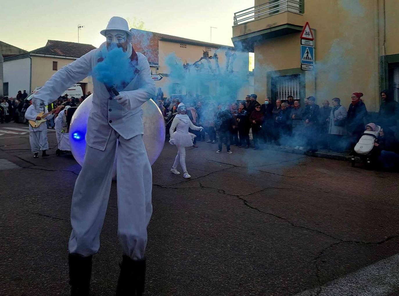 FOTOS: La magia de la Cabalgata de Reyes Magos recorrió las calles de Miajadas