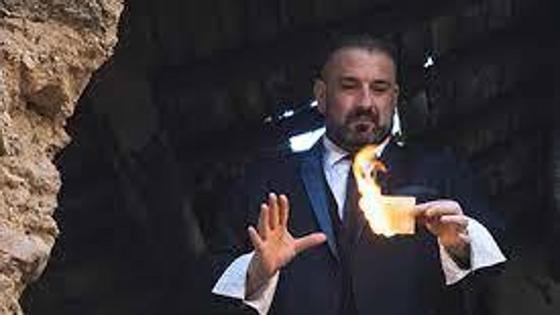 El ilusionismo de Óscar Pascual llega a Miajadas con 'La quimera mágica'