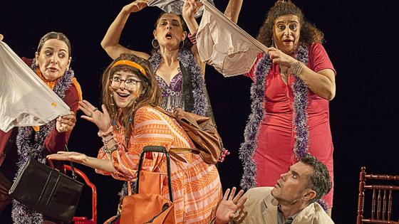 'Las bingueras de Eurípides' llegan a Miajadas con todo el arte