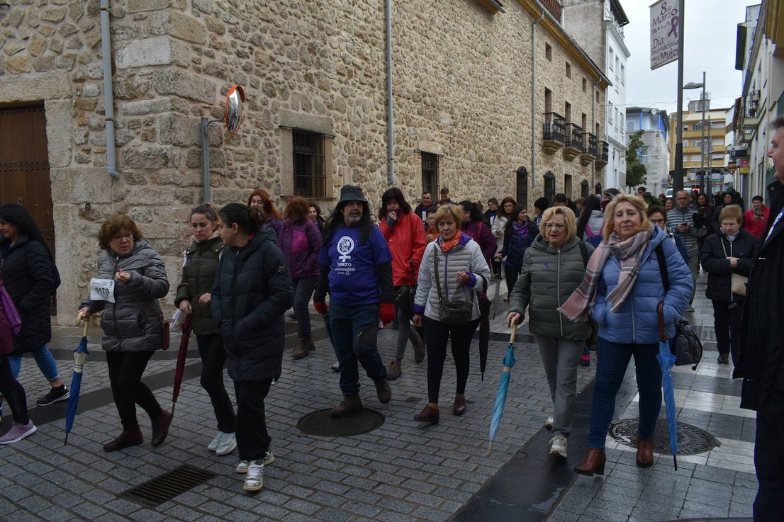 MIAJADAS LUCHA POR LA IGUALDAD DE LA MUJER