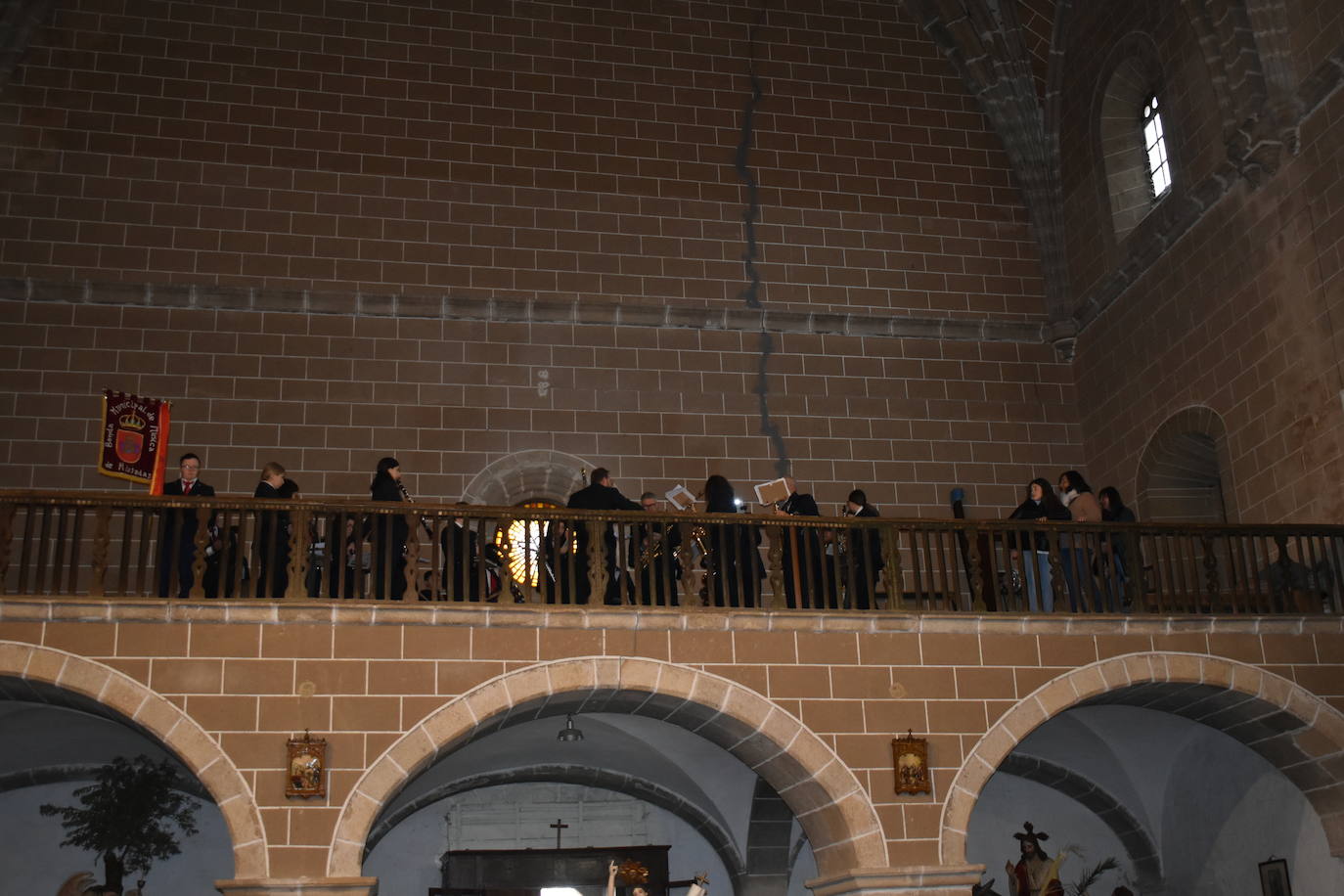 El reencuentro fue igual de hermoso dentro de la Iglesia