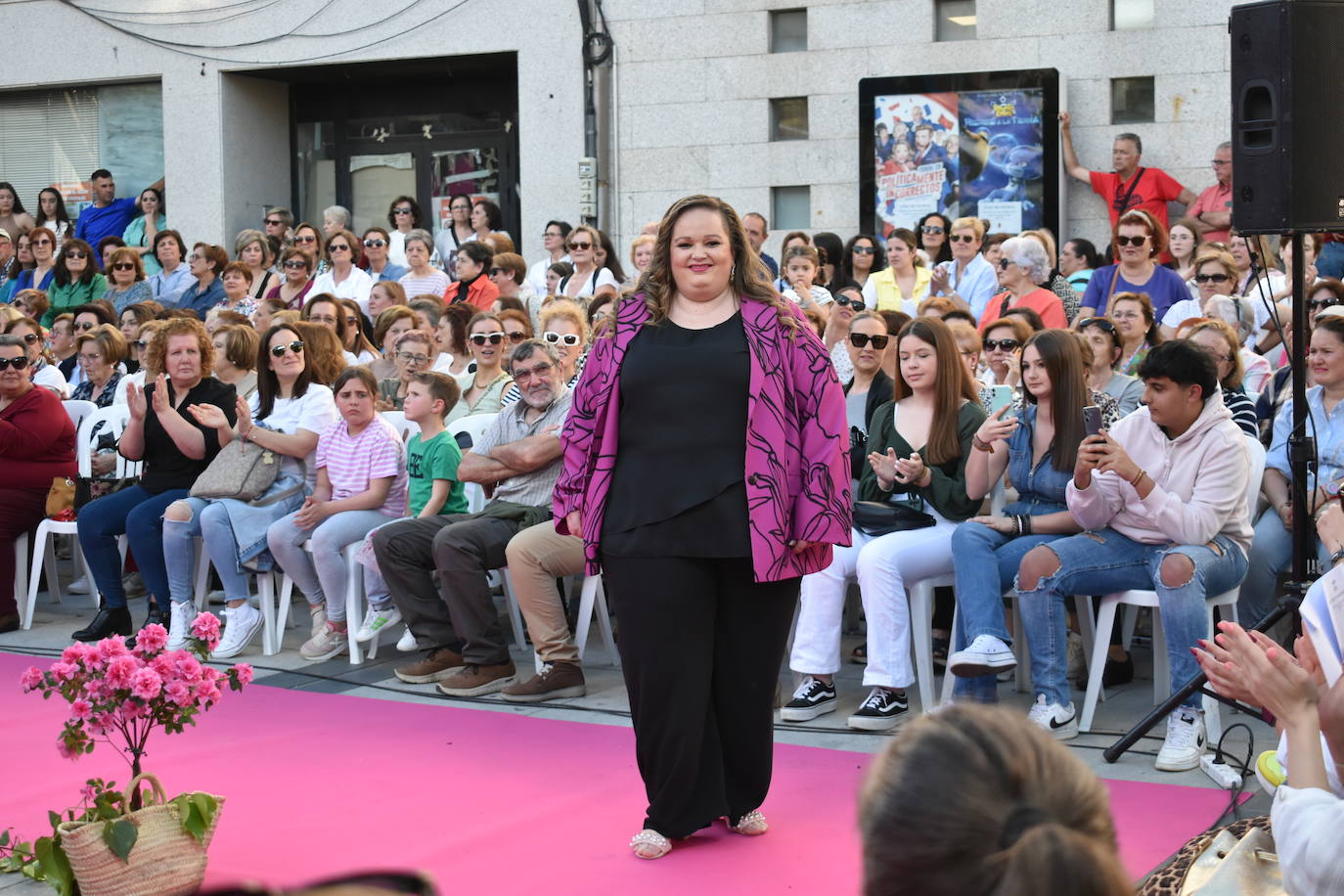 FOTOS: Éxito rotundo del desfile 'Miajadas está de moda' (1ª parte)