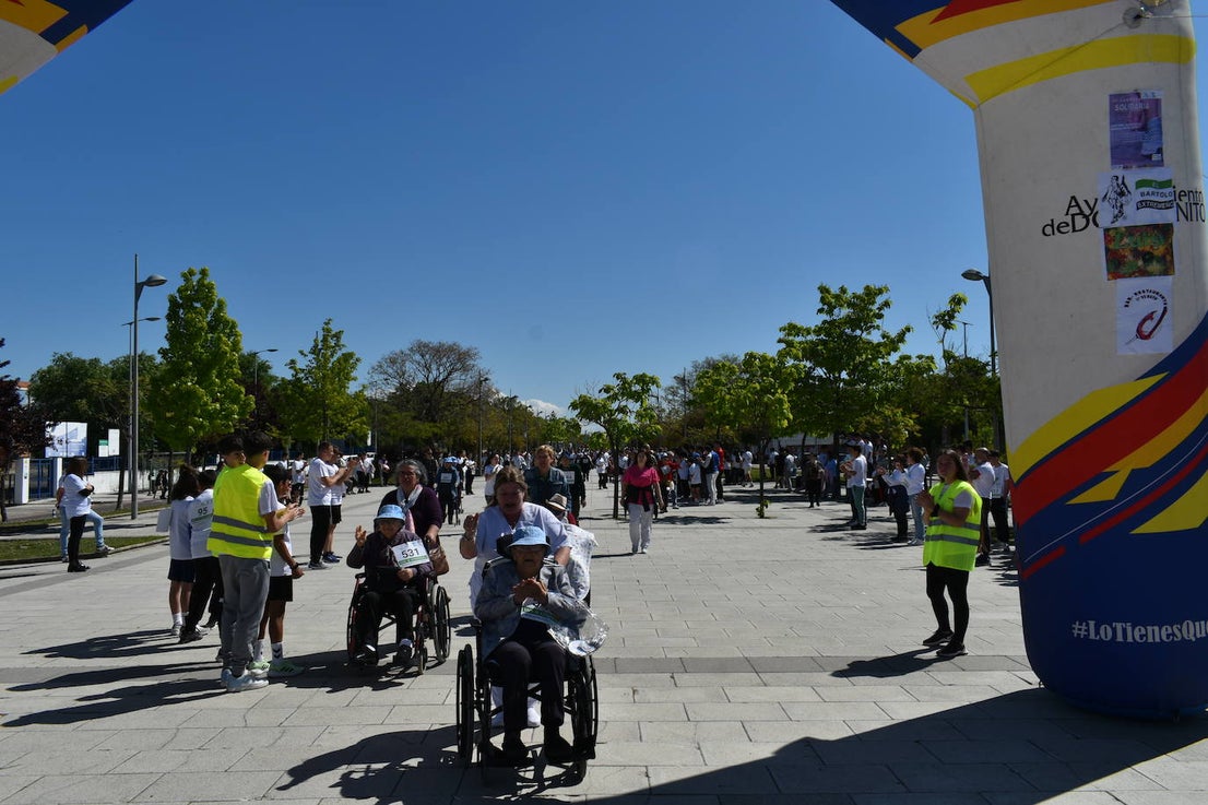 Fotos: El Torrente Ballester y San Martín de Porres corren juntos por la ELA
