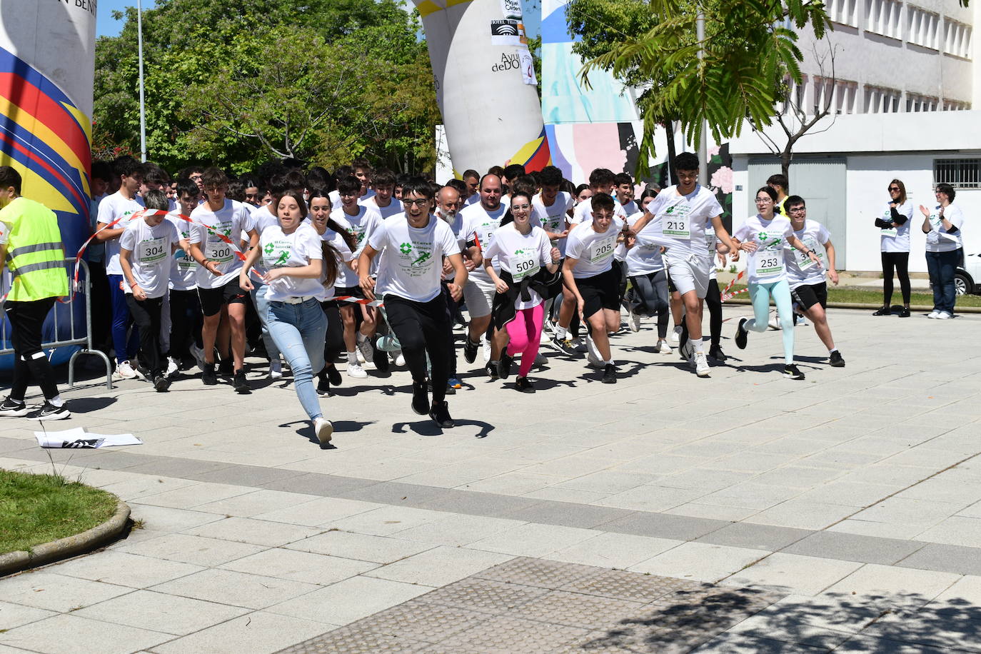 Fotos: El Torrente Ballester y San Martín de Porres corren juntos por la ELA