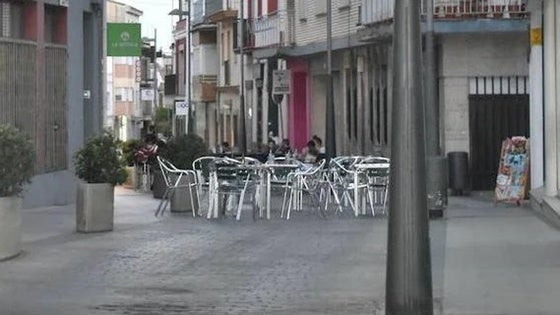 La Avenida Trujillo cierra al tráfico en horario de veladores