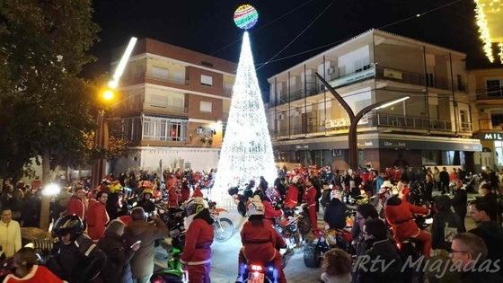 Papanoelada motera en Miajadas