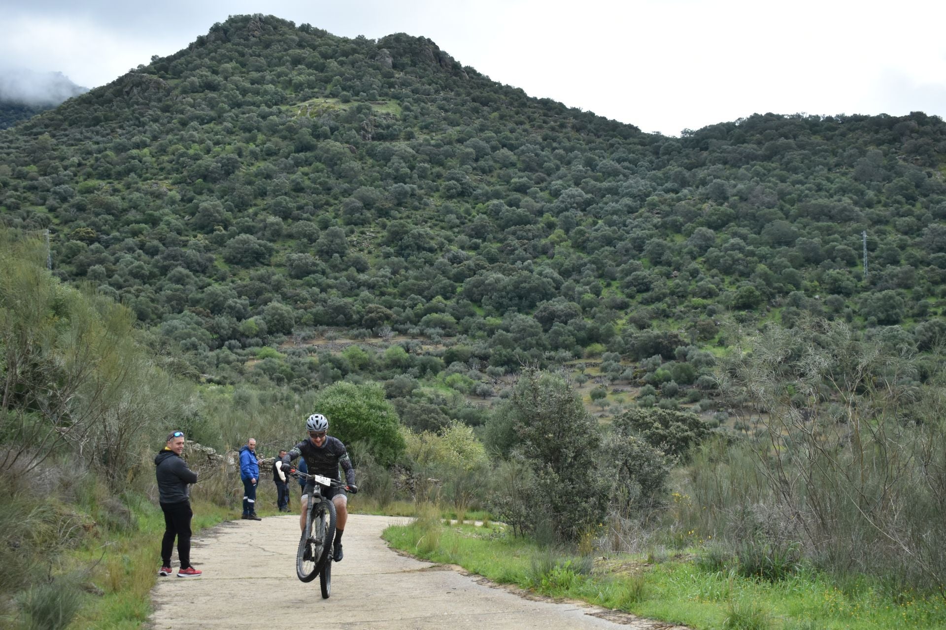 Fotos: Lo mejor del ciclismo en la Titán de los Ríos 2025