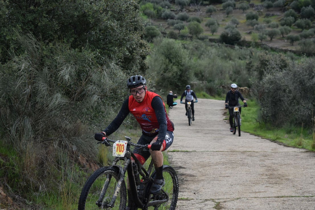 Fotos: Lo mejor del ciclismo en la Titán de los Ríos 2025
