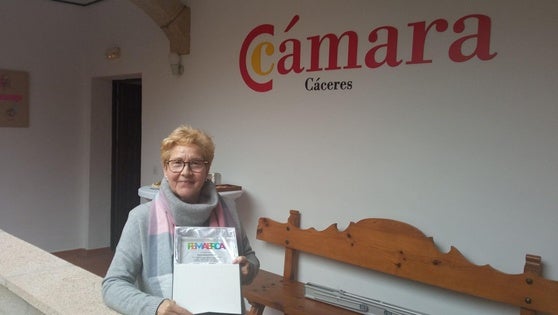 María Corona Fernández, expresidenta de Acomic, recibe un reconocimiento por su labor en Femaerca