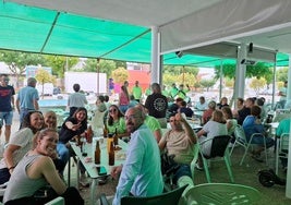 Los alonseños disfrutan de sus fiestas de San Juan.