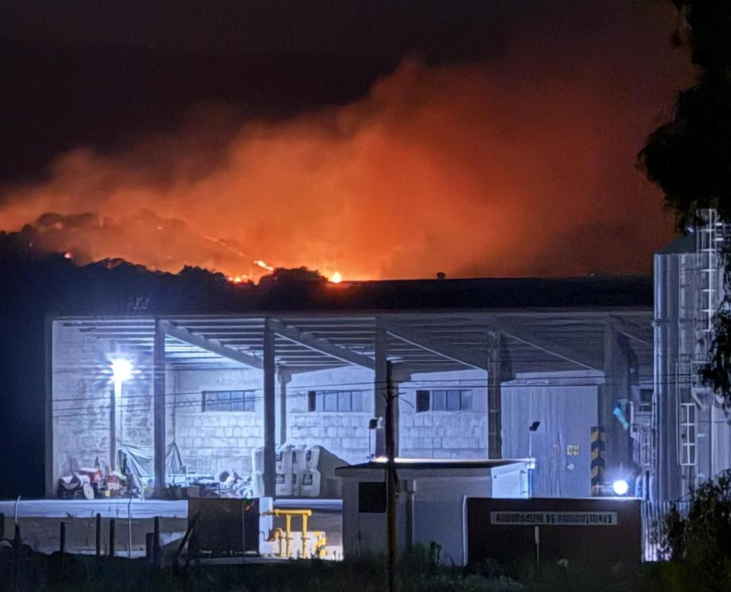 Fuego en La Dehesilla de Miajadas.
