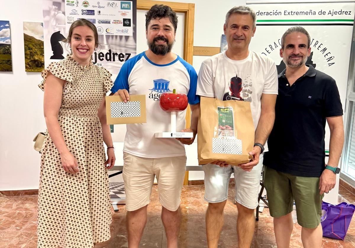 Campeón del torneo Homero Macías Sánchez.