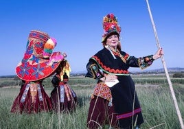 Llega a Miajadas la exposición 'Yo quiero un novio aceitunero'