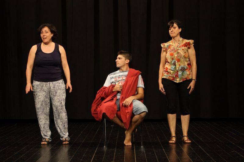 El Ayuntamiento difunde el ‘Decálogo del buen espectador… en el teatro’