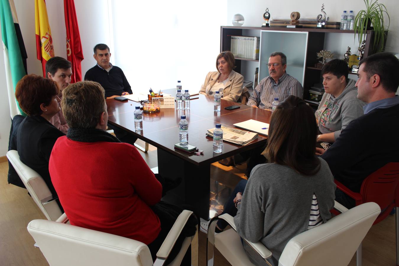 Reunión mantenida en el despacho del alcalde, Antonio Díaz. 