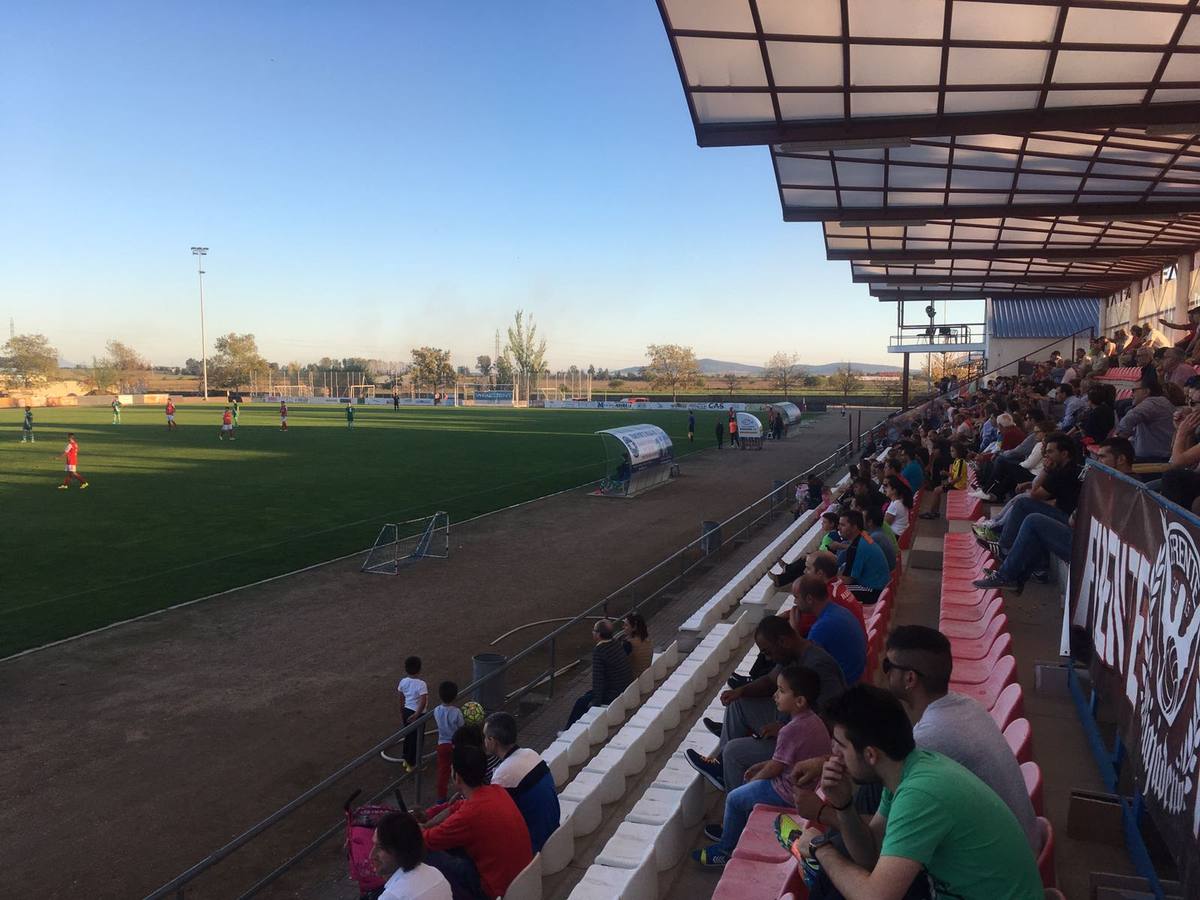 Estadio durante un partido de la pasada temporada. 