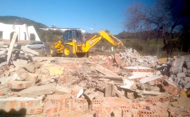 Durante las obras de demolición del escenario 
