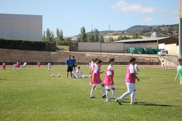 Moya durante el campus de la AFE, que dirigió hace unos días en Monesterio 