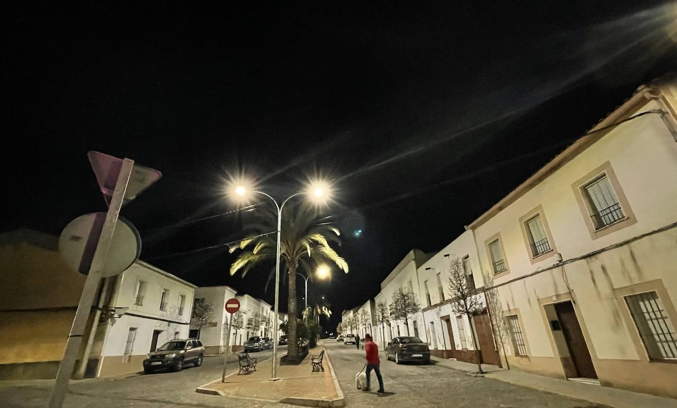 Nuevas luminarias led en la Avenida de Eduardo Naranjo 