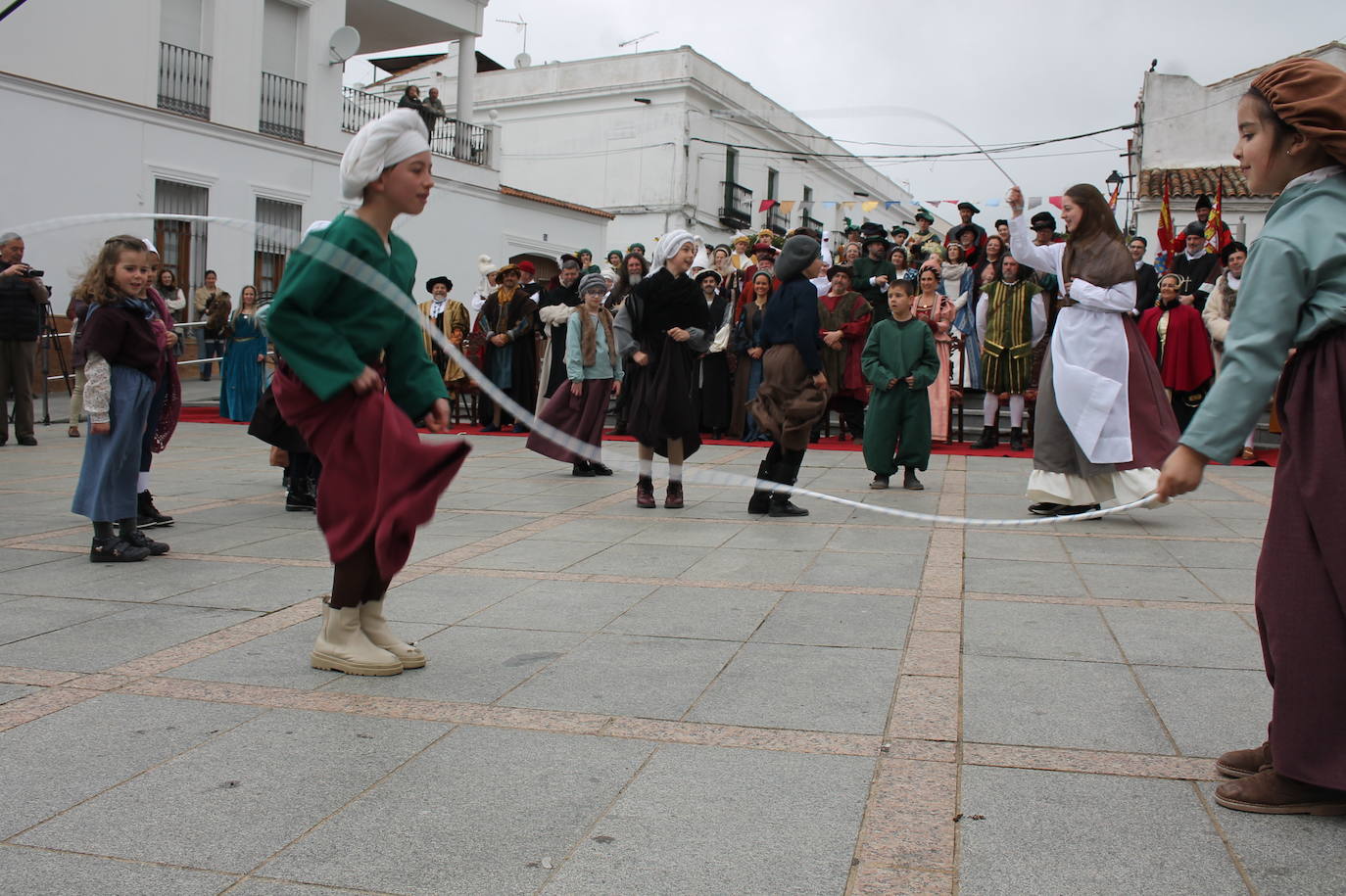 En imágenes, el II recibimiento de Carlos V en Monesterio