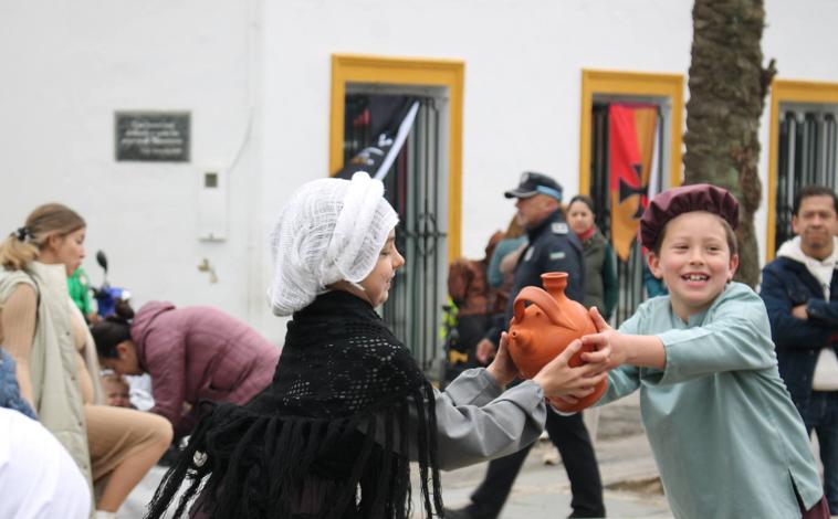 Imagen principal - Bailes de la época, juegos y ofrendas