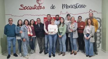 Candidatura del PSOE de Monesterio de cara a este 28-M, encabezada por Loli Vargas.