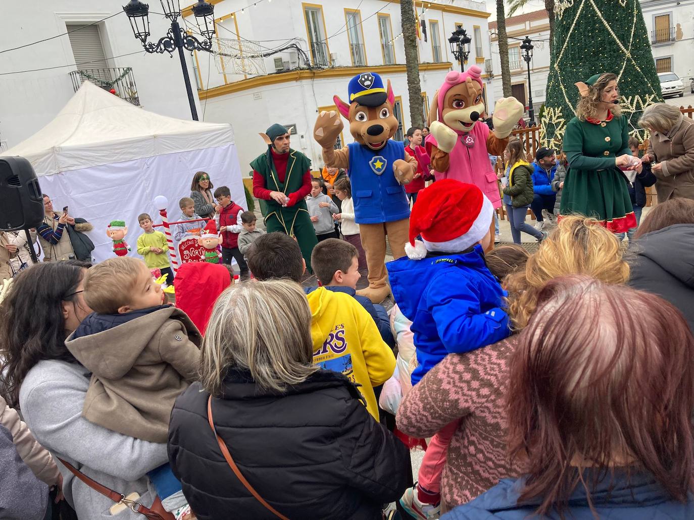 Así han celebrado los niños de Monesterio la Nochevieja Infantil