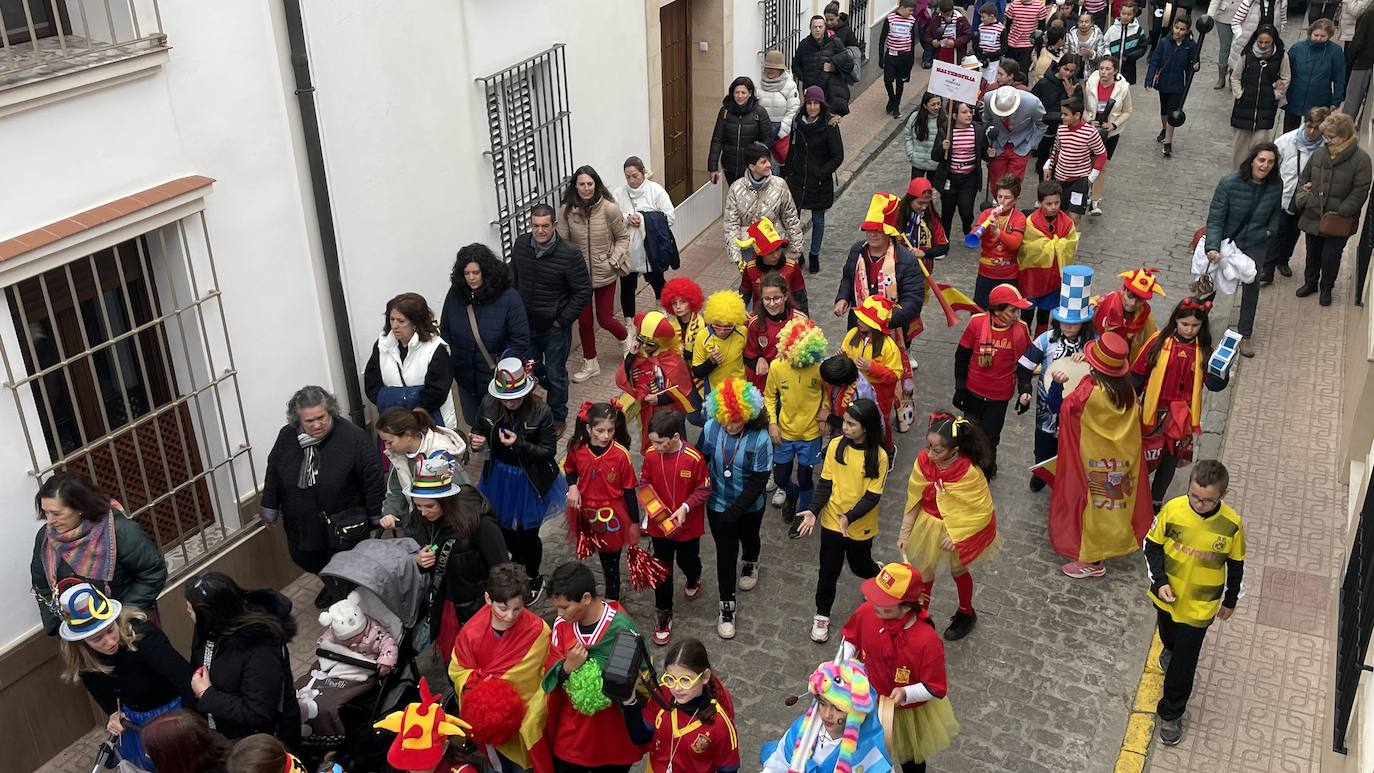 Los más pequeños de la casa inauguran el carnaval en Monesterio