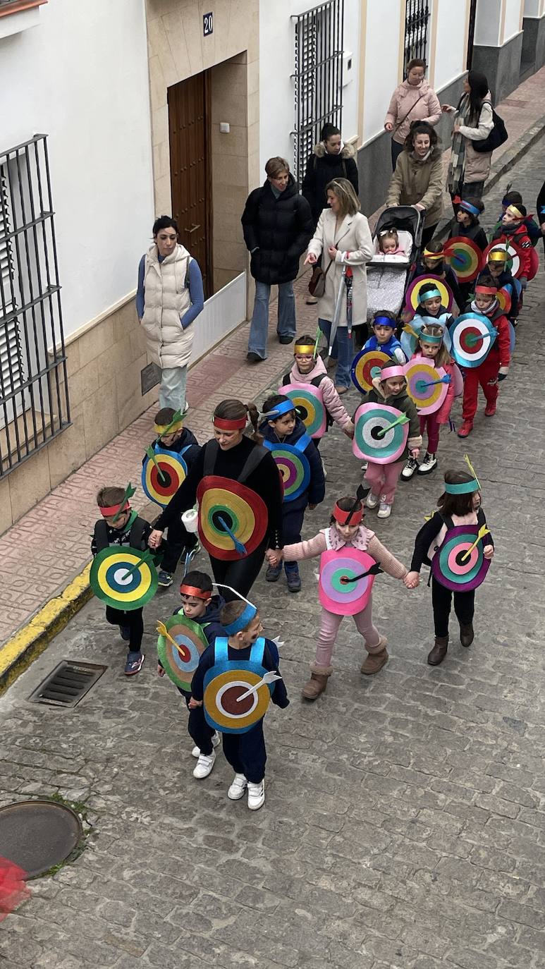 Los más pequeños de la casa inauguran el carnaval en Monesterio