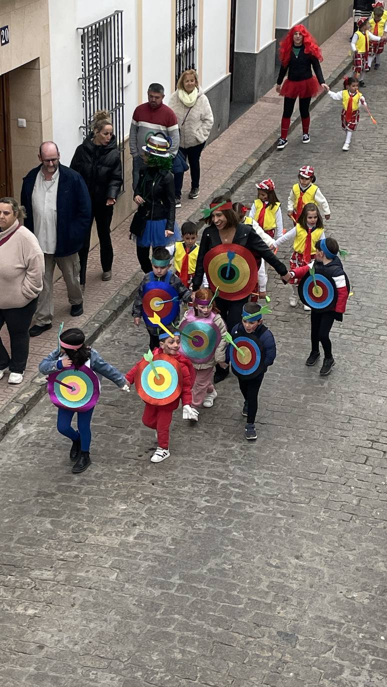 Los más pequeños de la casa inauguran el carnaval en Monesterio