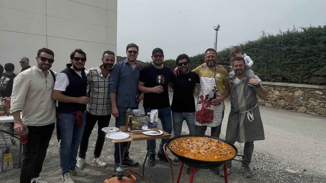 Monesterio da la bienvenida a la primavera con un concurso de paellas (I)
