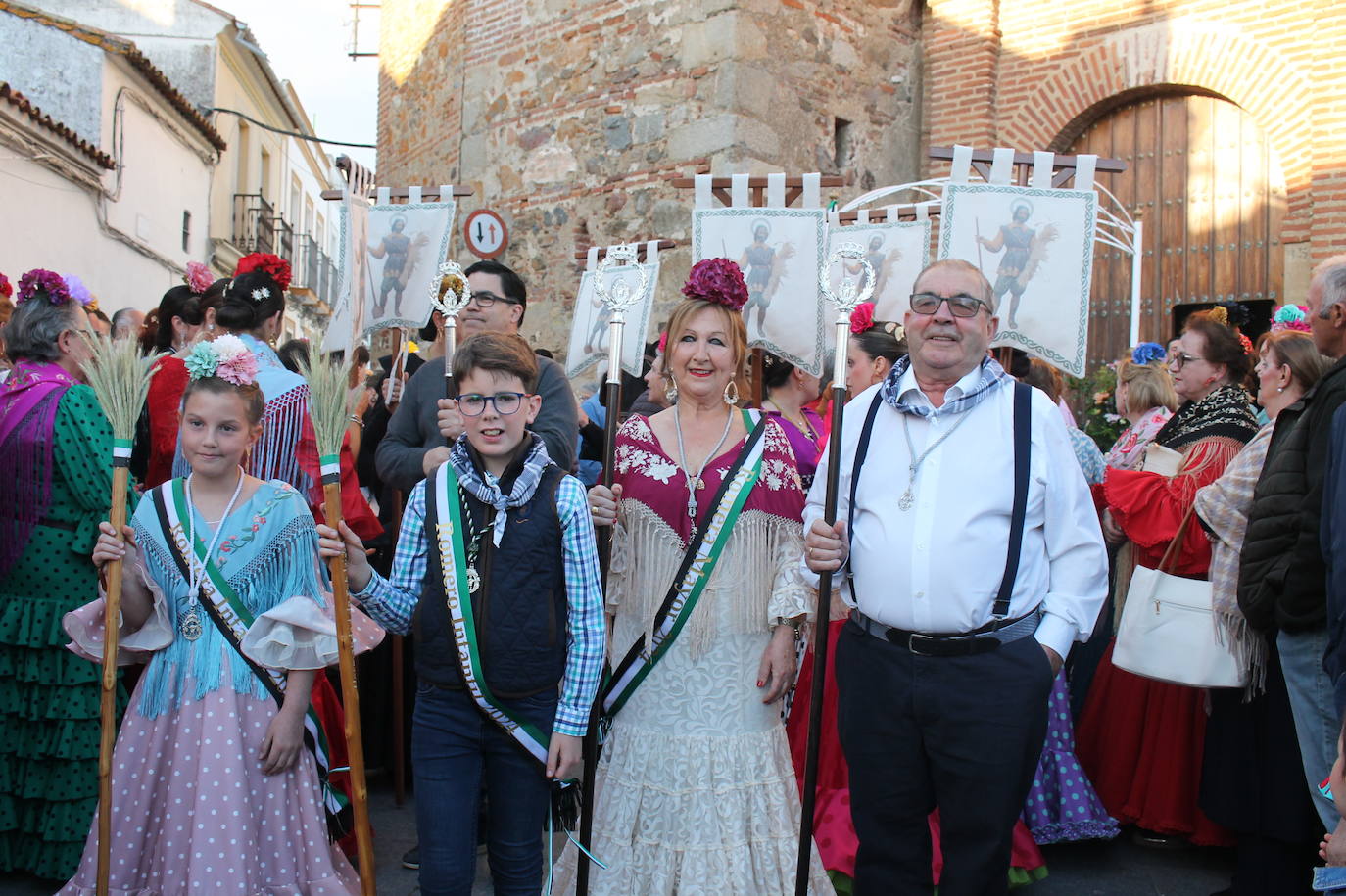 Fotos| Procesión de San Isidro por las calles de Monesterio 2024