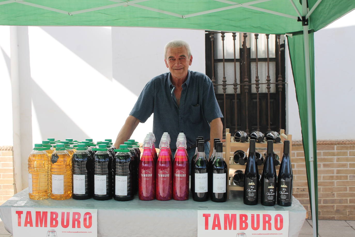 Vino y vermú de Monesterio